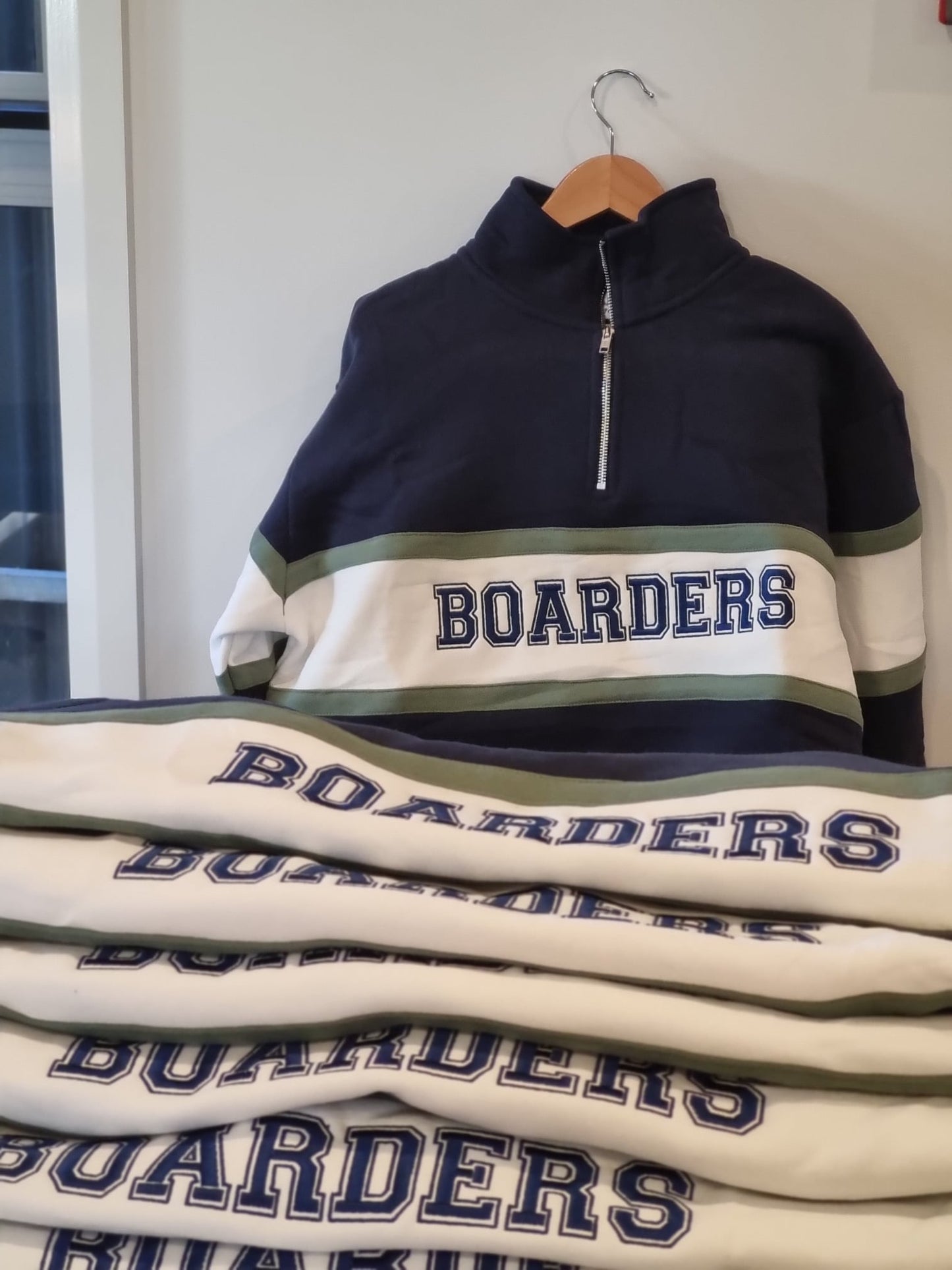 Boarders Jumper